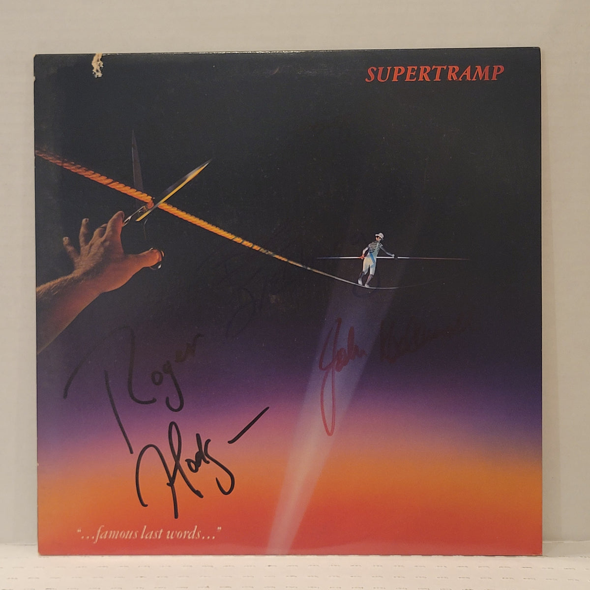 Supertramp - Famous last words - signed lp by 5 band members