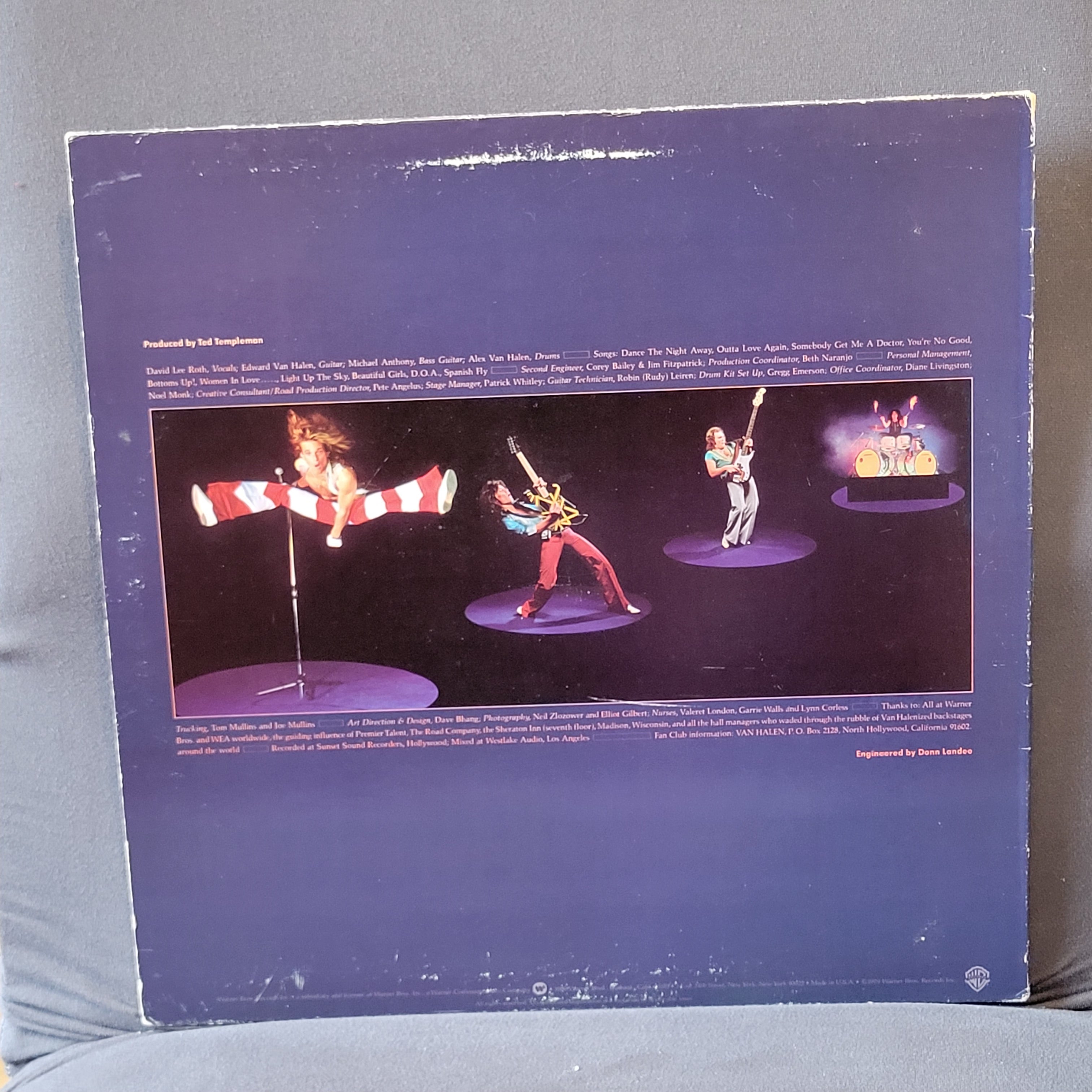 Van Halen -  2 , 4 members - signed lp by 4 band members